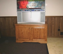 Red oak rolling stand for 60" TV