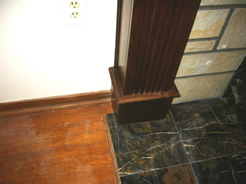 Plinth blocks with cap molding