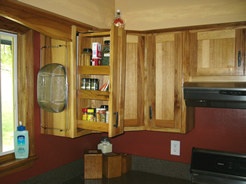 Pull-out spice rack