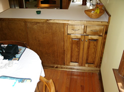 Cabinets & drawers utilize dead space